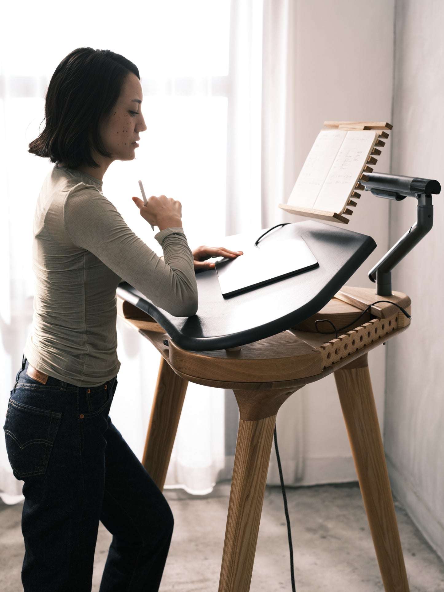 TANKEN The Standing Desk