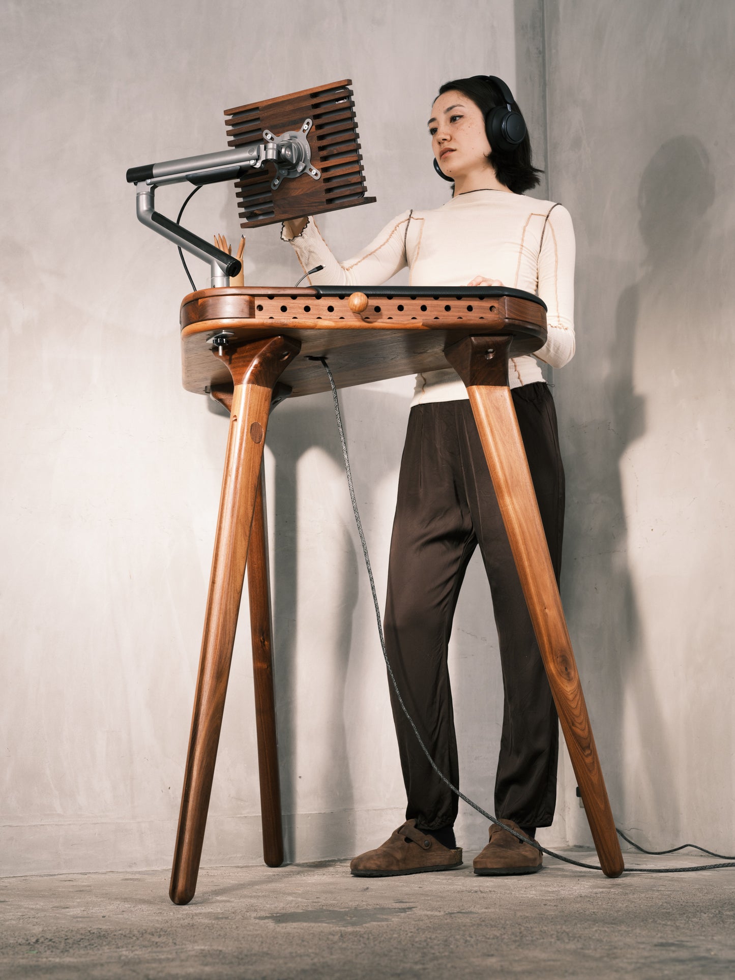 TANKEN The Standing Desk