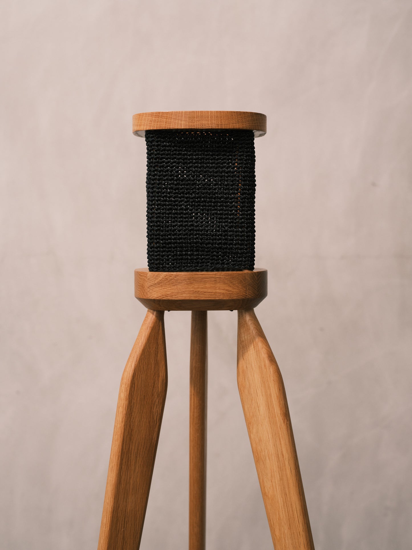 TOMORI The Speaker Stand