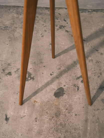 TOMORI The Speaker Stand