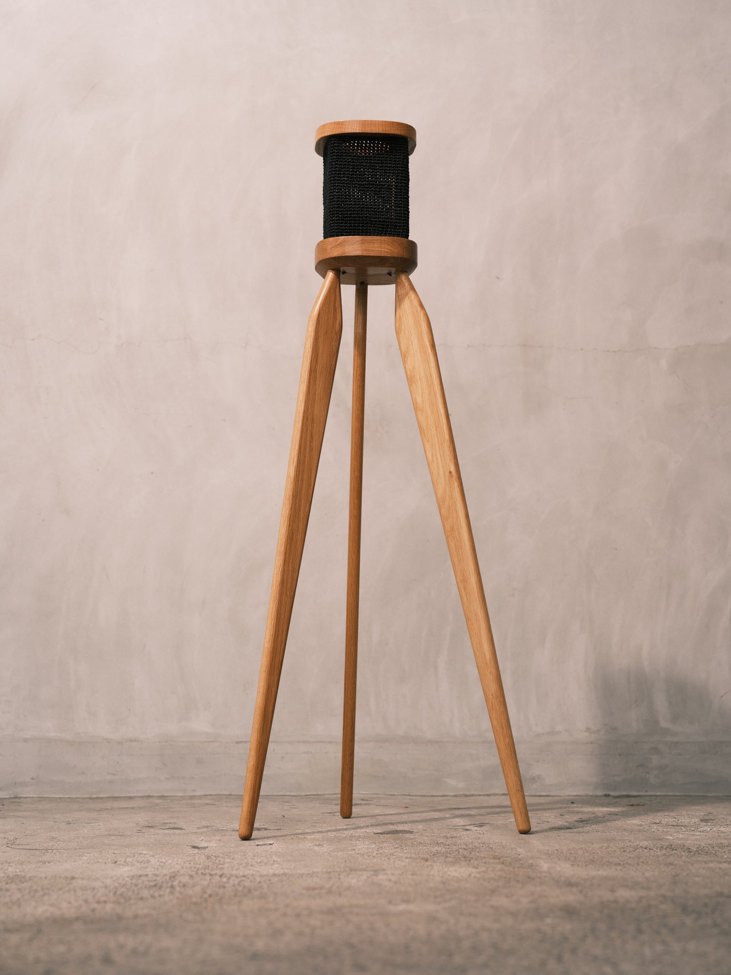 TOMORI The Speaker Stand