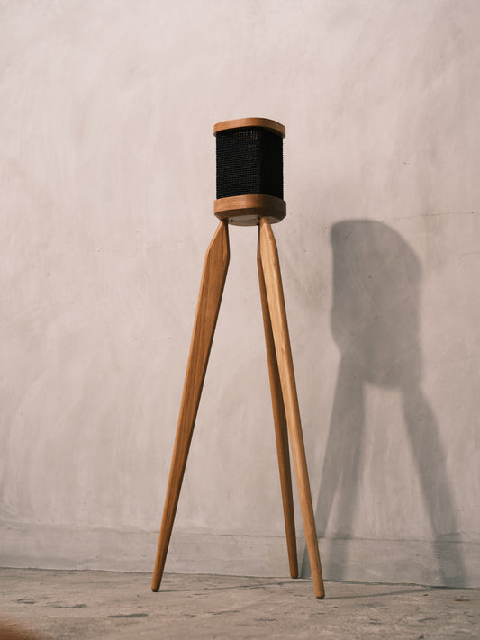 TOMORI The Speaker Stand
