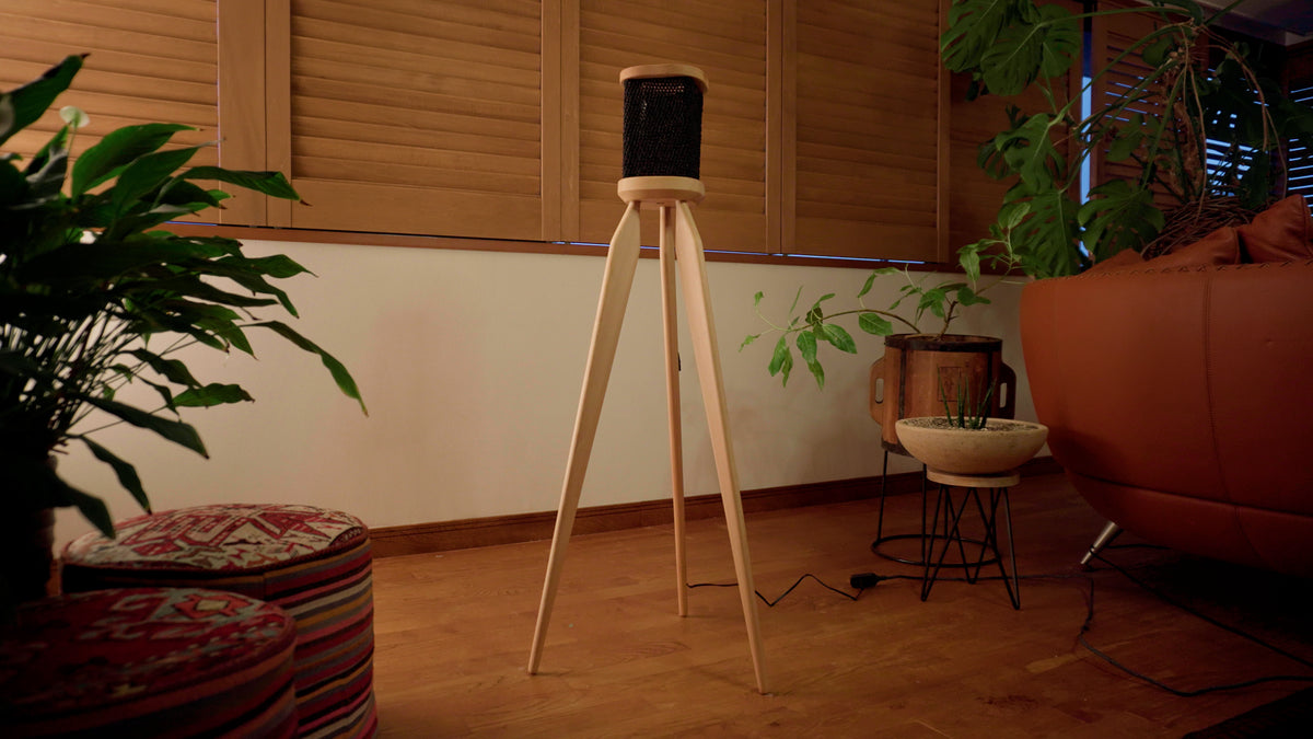 TOMORI The Speaker Stand
